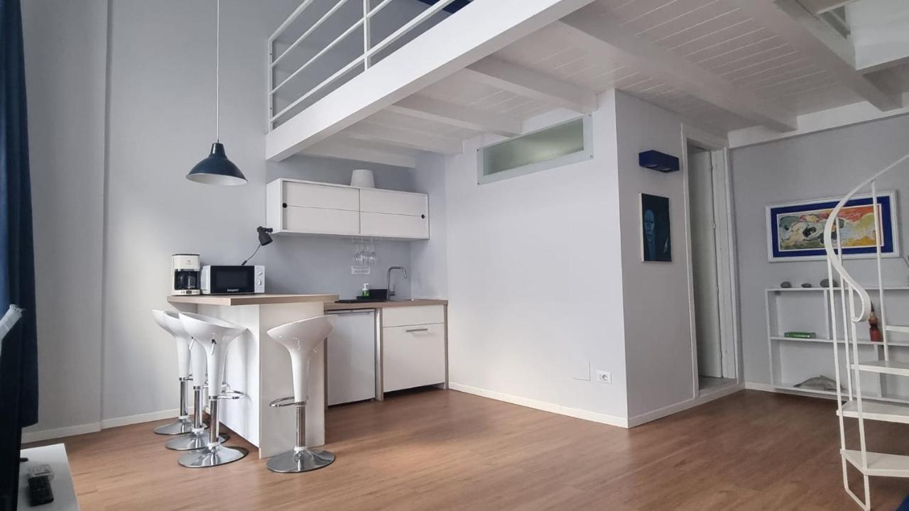 Vicool Apartments - Centro Storico Napoli Ngoại thất bức ảnh