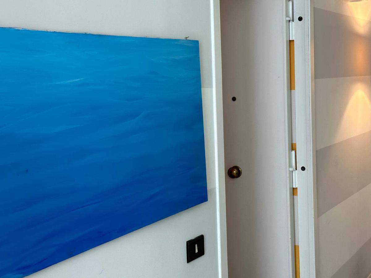 Vicool Apartments - Centro Storico Napoli Ngoại thất bức ảnh