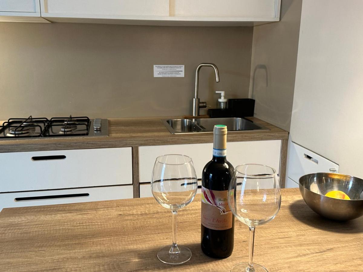 Vicool Apartments - Centro Storico Napoli Ngoại thất bức ảnh
