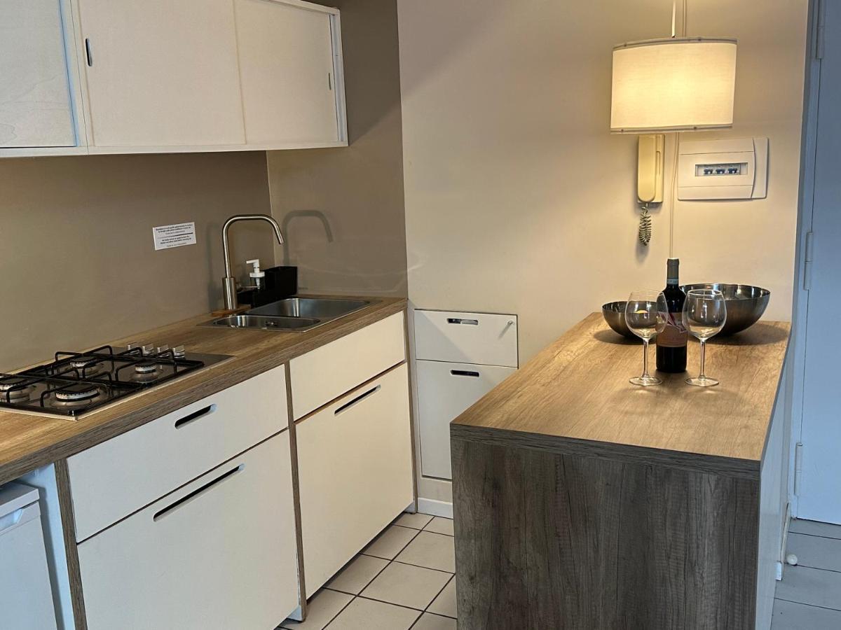 Vicool Apartments - Centro Storico Napoli Ngoại thất bức ảnh