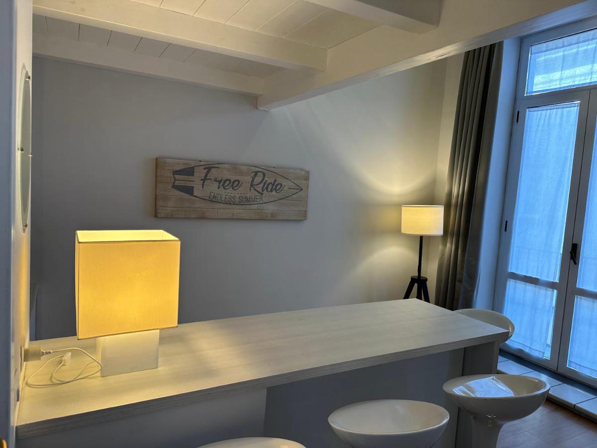 Vicool Apartments - Centro Storico Napoli Ngoại thất bức ảnh