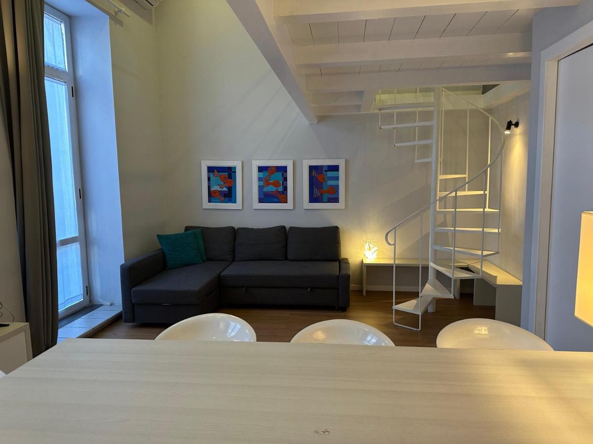 Vicool Apartments - Centro Storico Napoli Ngoại thất bức ảnh