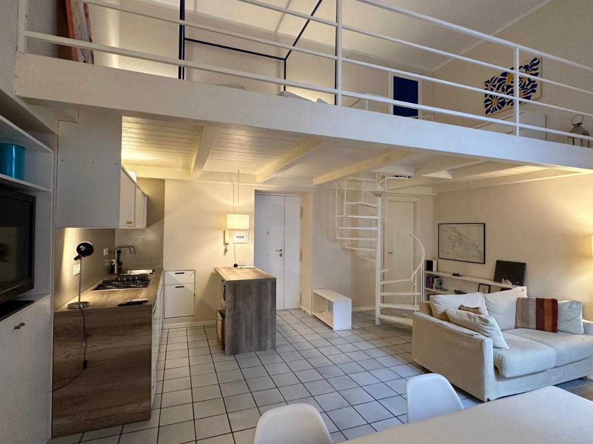 Vicool Apartments - Centro Storico Napoli Ngoại thất bức ảnh